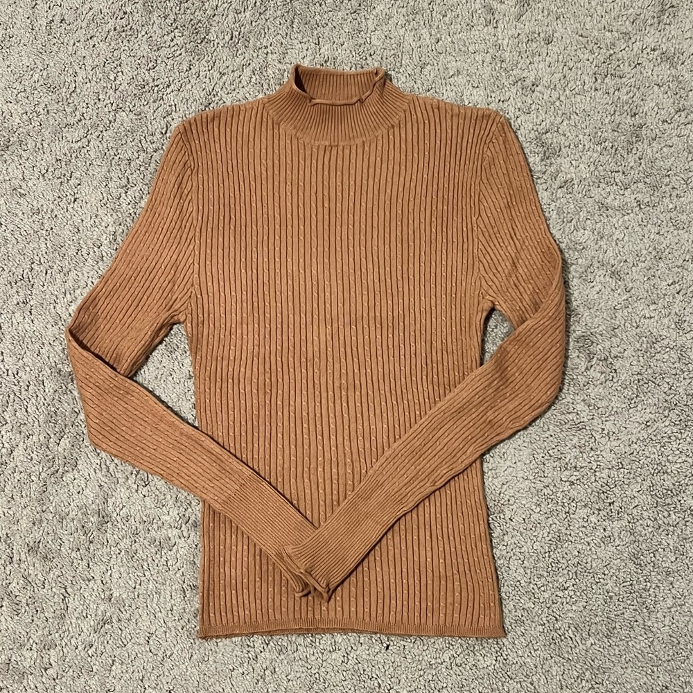 Active USA Brown Turtleneck Longsleeve
